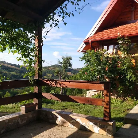 Brvnara Ruska Sauna Cajetina (Zlatibor)
